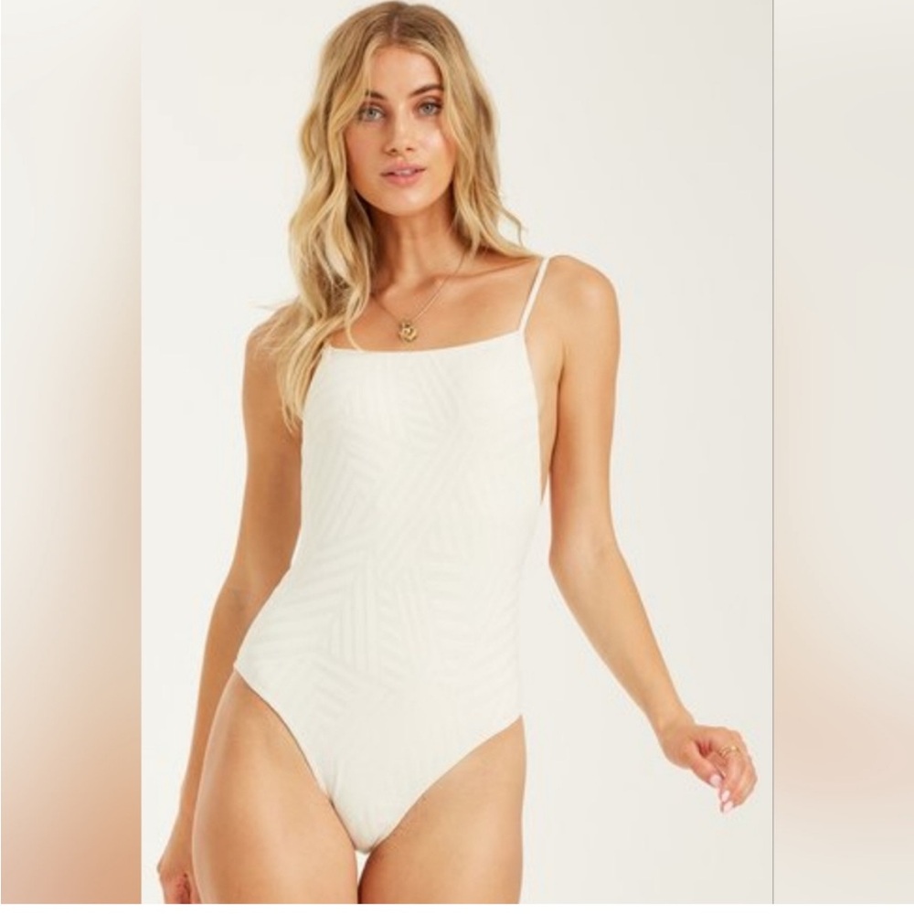Billabong Peeky Days One Piece Swimsuit Salt Crystal Textured Size XL NWT!